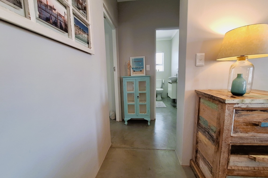 2 Bedroom Property for Sale in Britannia Bay Western Cape
